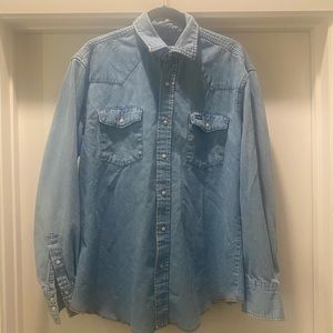 Large Wrangler Denim Pearl-snap